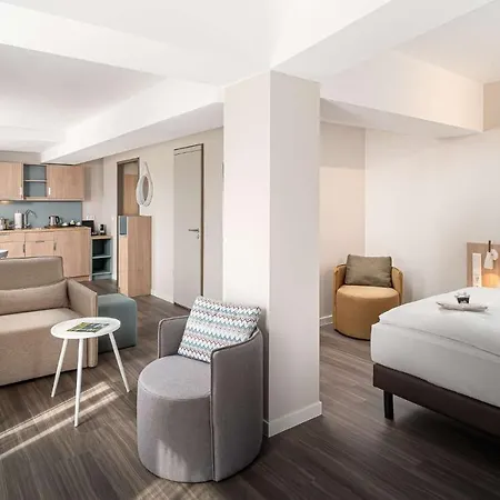 فندق Elaya Ehemals Ana Living By Arthotel Ana أوبيرهاوزين