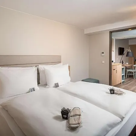 Elaya Oberhausen Ehemals Ana Living Oberhausen By Arthotel Ana 4*
